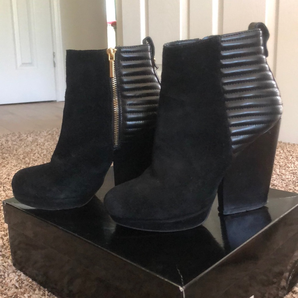 Steve Madden Bootie